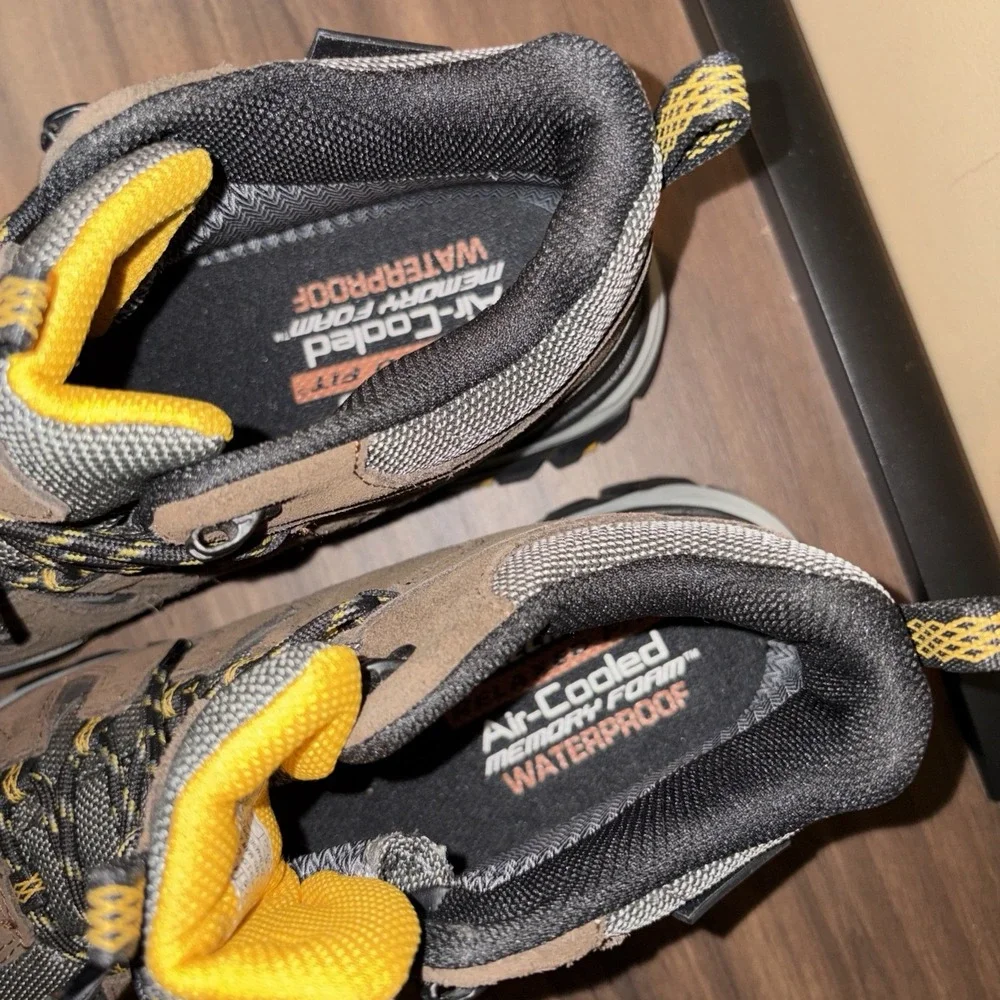 New $110 Skechers Men's 8.5 Rickter Branson Waterproof Hiking Boots 204910 KHK